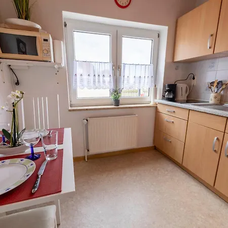 Luv Und Lee - Strandperle Ховахт